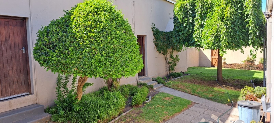 4 Bedroom Property for Sale in Caledon Western Cape